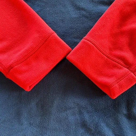 Vineyard Vines Fleece Pullover - Picture 2 of 8